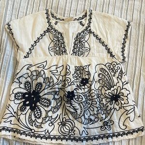 Anthropologie Vanessa Virginia Size 4 Linen blend embroidered top